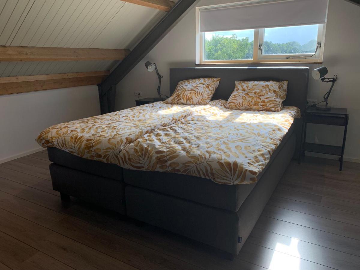 Mae Usu Villa Nieuw-Roden Екстериор снимка